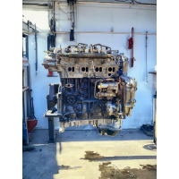 Двигун Мотор Двигатель Nissan x-trail Т30  YD22