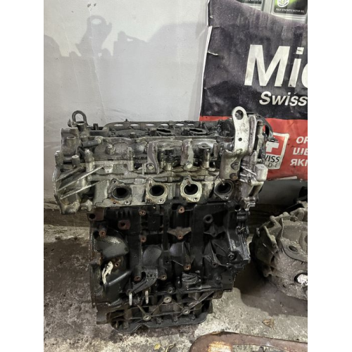 Продам мотор на Мкпп 6ст 2.0 Trafik Vivaro Scenik і т.д