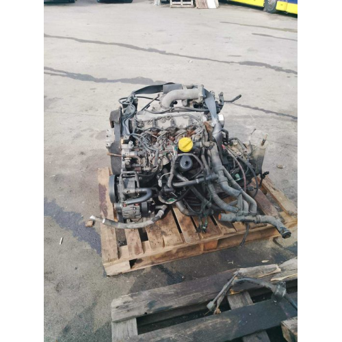 Двигатель Renault Trafic 1.9 F9K Двигун Megan Мотор Scenik Кпп Laguna