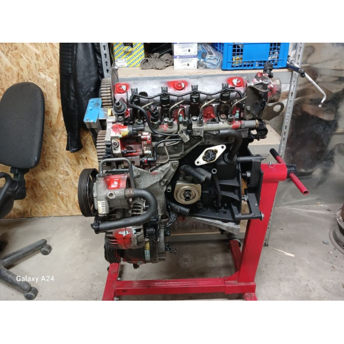 Мотор,Двигун. 1.9 дизель. Рено,Трафік,Віваро,Лагуна,Примастер,Меган.