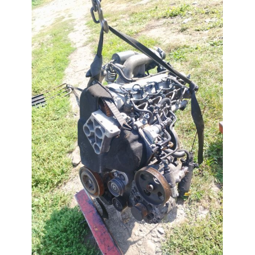 Двигун Мотор Двигатель Renault Laguna Trafic Scenic Opel Vivaro 1.9