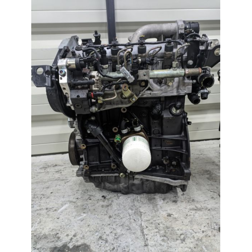 Мотор Opel Vivarо F9K F9Q F9A F8T двигатель Renault Traffic 1,9 DCI