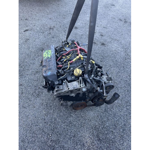 Мотор Двигун 2.2 дизель (dci) Renault Nissan Opel (G9T)