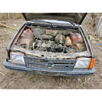 Продам мотор на опель кадет 1.6