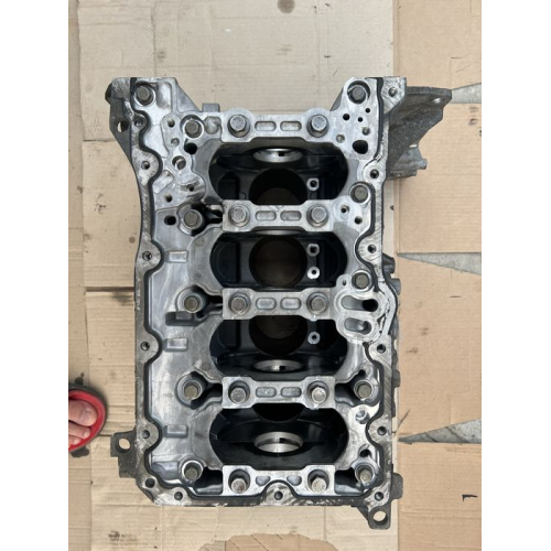 Блок двигуна Opel Astra К 2017 1.6 дизель. Блок двигуна Opel Astra К 2017 1.6 дизель.