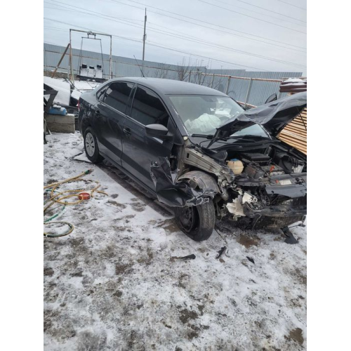 Продам мотор на volkswagen polo седан