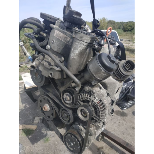 мотор двигун BAG  BLF кпп 6ст Volkswagen Golf 5 TOURAN 1.6 fsi