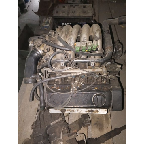 Продам мотор 1.6 пасат Ауди гольф...