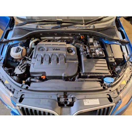 Мотор Двигатель Двигун 1.6 TDI CLH Skoda Volksvagen Seat