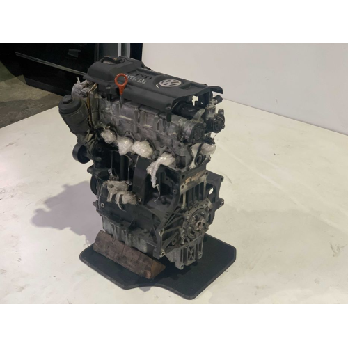 мотор 1.4TSI Пассат Б6 Passat B6 CAX Touran гольф 5 6 двигатель caxa