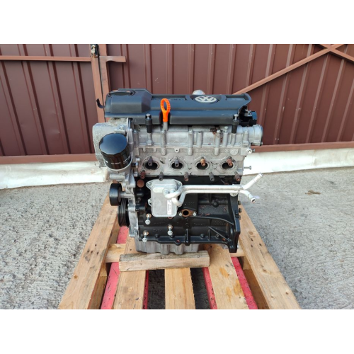 Двигун мотор CAX Фольксваген Шкода