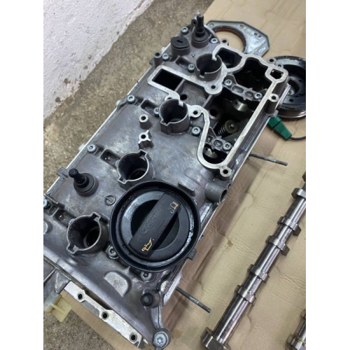 Продам запчасти на мотор 2.0 tsi CBF