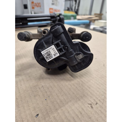 Мотор привода тормозного супорта заднього 5Q0615406VAG