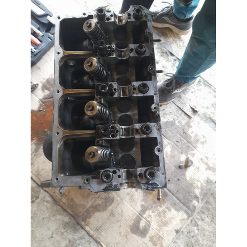 Запчастя Мотор від фольцваген пасат  б6 2.0 бмп продам по запчастям