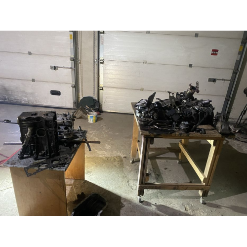 запчастини до мотору гольф 4 1.6 бензин