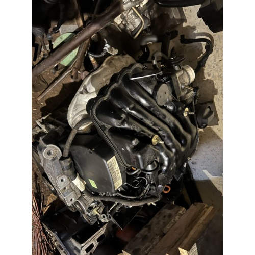 Мотор двигун Vw Golf 4 Шкода Oктавія Tour Vw Bora 1.6 бензин AKL