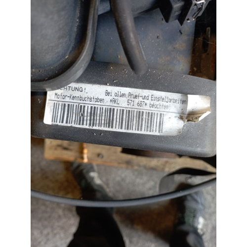 Двигун мотор vw golf 1.6 akl