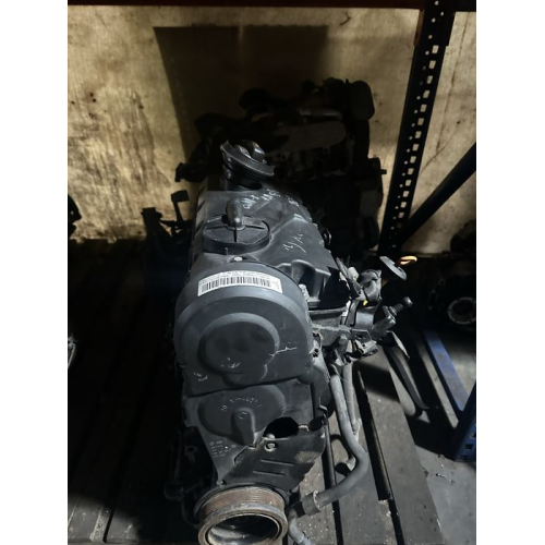 Двигун мотор двигатель 1.9 vw Golf5 Touran