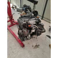 Двигун Мотор Двігатєль  ДВС 2.0 TDI AZV BKP Тауран Гольф Пасат