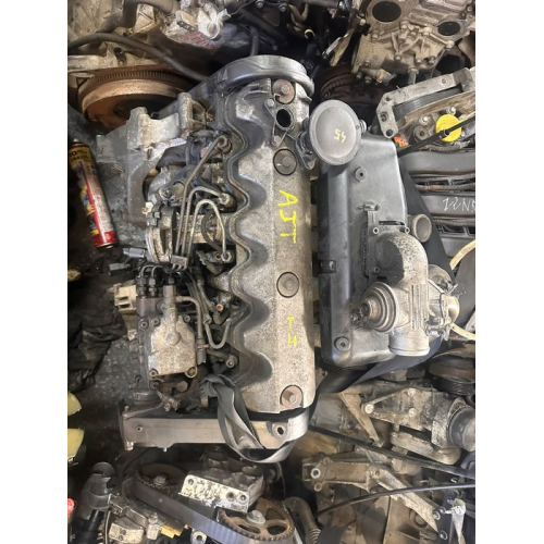 Мотор Двигун Т4 2.5 AJT Volkswagen