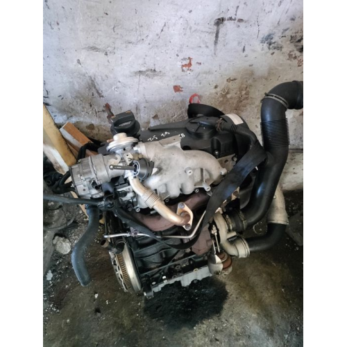 Мотор  Volkswagen Transporter T5 Caravelle 105 л.с.77кВт АХВ 1.9TDI