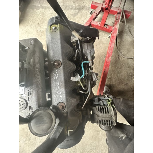 Двигун мотор 2.5 75кв т4