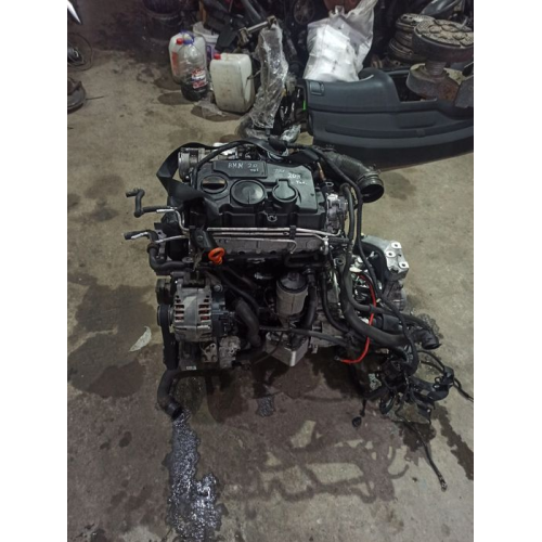 Мотор 2.0 BMM  golf 5 skoda a5 тоуран