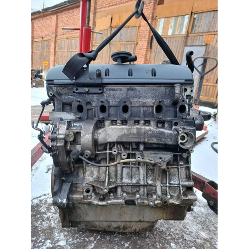 Двигун мотор 2,5TDI AXE 128kWt AXD BNZ Volkswagen T5 2003-2006
