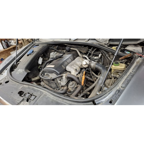 Двигун мотор volksvagen touareg туарег vw T5 2.5tdi BAC стоїть ще на