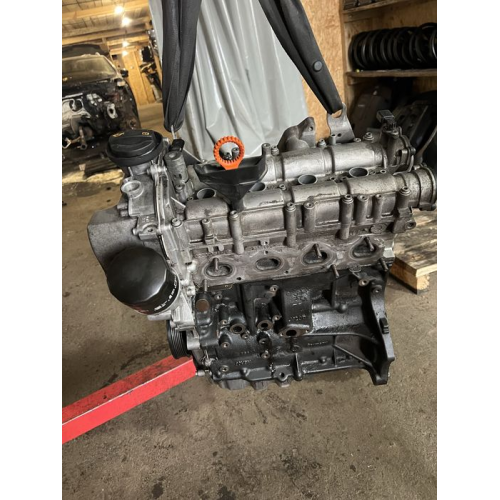 Мотор дуигун двигатель 1.4 бензин газ 1.4 tsi CDG eco fuel пассат б6б7