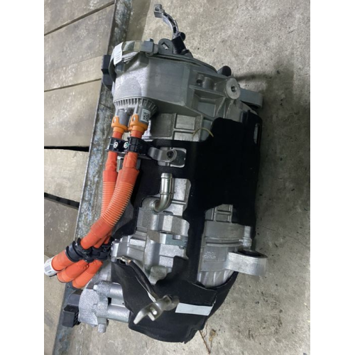 Мотор Двигун в зборі