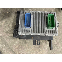 Блок ECU двигуна Chrysler 200 15-17 2.4 P05150993AE.
