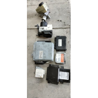 1. Блок управління двигуном Mercedes-Benz w210 3.0 t.d.
2. ECU Bosch 0281001531
3. 1999 рік випуску
4. Дизельний двигун об'ємом 3.0 литра