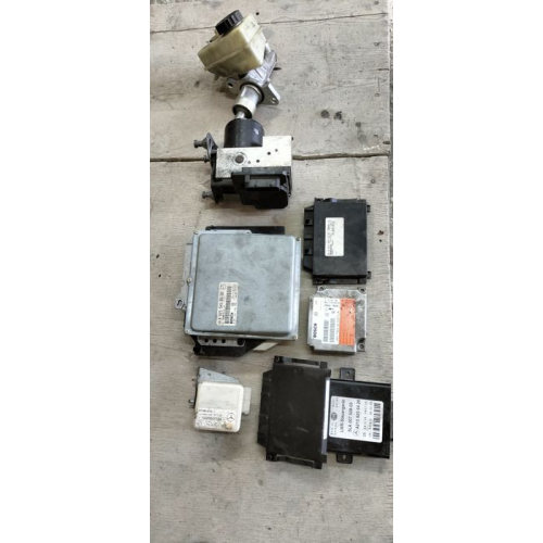 1. Блок управління двигуном Mercedes-Benz w210 3.0 t.d.
2. ECU Bosch 0281001531
3. 1999 рік випуску
4. Дизельний двигун об'ємом 3.0 литра 1. Блок управління двигуном Mercedes-Benz w210 3.0 t.d.
2. ECU Bosch 0281001531
3. 1999 рік випуску
4. Дизельний двигун об'ємом 3.0 литра