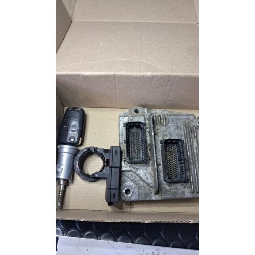 Блок керування Bosch 16xep, 2015, 1.6 л, бензин. Блок керування Bosch 16xep, 2015, 1.6 л, бензин.