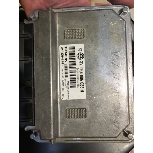 Блок керування двигуном 06B 906 033 H для Volkswagen Golf 2006, 1.6 л бензин. Блок керування двигуном 06B 906 033 H для Volkswagen Golf 2006, 1.6 л бензин.