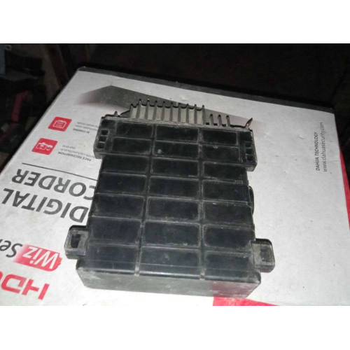 Блок керування двигуном Mercedes 0280800116 для W124 W126 3.0 0035454432, 1990 рік, бензиновий двигун. Блок керування двигуном Mercedes 0280800116 для W124 W126 3.0 0035454432, 1990 рік, бензиновий двигун.