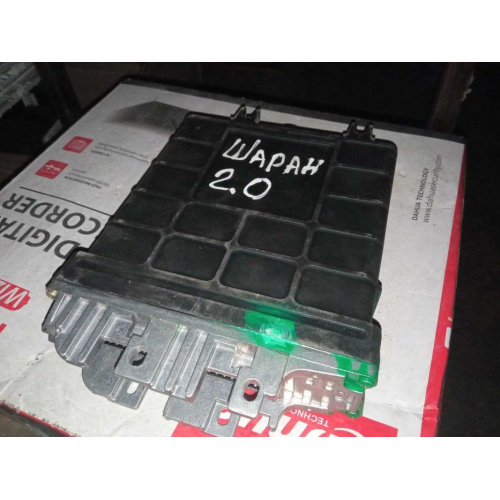 Блок керування двигуном Volkswagen Sharan 2.0 5WP4161 037906025B, 2000 рік, 2.0 л, бензин.