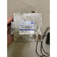 Блок коробки передач Mitsubishi Pajero Pinin MR 528288, 2000 рік, 1.8 л двигун бензин.