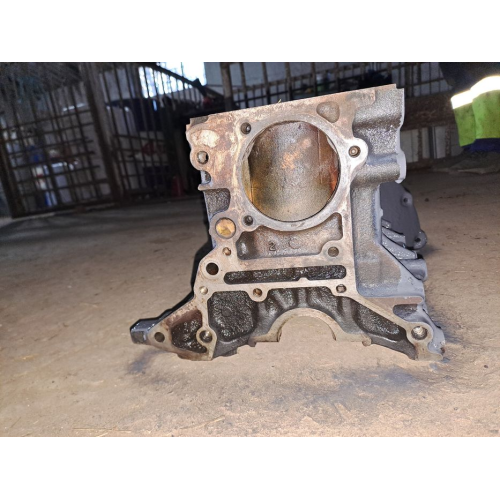 Блок двигуна Mazda 323 S BA Z5, 1994 рік, 1.5 л, бензин. Блок двигуна Mazda 323 S BA Z5, 1994 рік, 1.5 л, бензин.