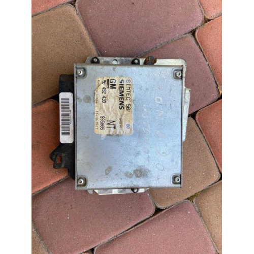 Блок управління двигуном Opel Omega B 2.0 16v 94-03, бензин, 2.0 л. Блок управління двигуном Opel Omega B 2.0 16v 94-03, бензин, 2.0 л.