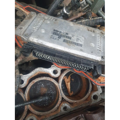 Блок управління двигуном ЕБУ Peugeot 206, 2004 р., 1.4 л бензин. Блок управління двигуном ЕБУ Peugeot 206, 2004 р., 1.4 л бензин.