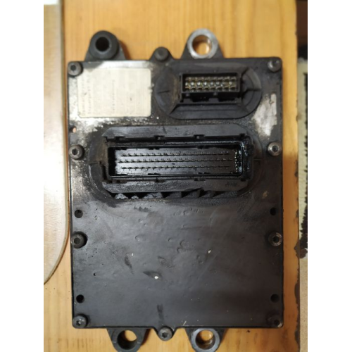 Блок управління двигуном MERCEDES-BENZ ZGS 001 (0004468440): ZGS 001, невідомий рік випуску, невідомий об'єм двигуна паливо. Блок управління двигуном MERCEDES-BENZ ZGS 001 (0004468440): ZGS 001, невідомий рік випуску, невідомий об'єм двигуна паливо.