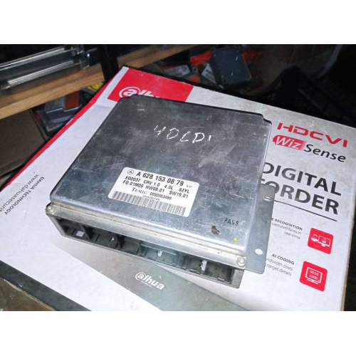 Блок управління двигуном Mercedes W163 4.0 CDI A6281530879, 2002 рік, дизельний 4.0 л. Блок управління двигуном Mercedes W163 4.0 CDI A6281530879, 2002 рік, дизельний 4.0 л.