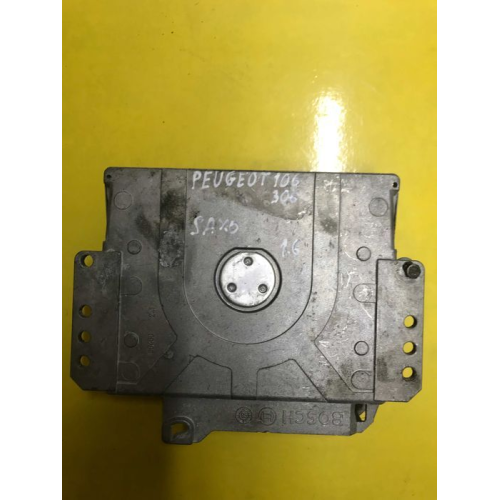 Блок управління двигуном Peugeot 106 0261204052, бензин, 1.1 л, 1996 р.в. Блок управління двигуном Peugeot 106 0261204052, бензин, 1.1 л, 1996 р.в.