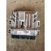 Блок управління двигуном Renault Express 22 р. 237107137R: агрегат, модель, 22 р., об'єм двигуна, паливо.