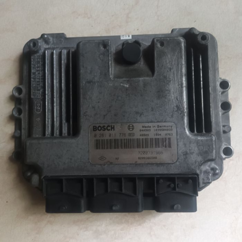 Блок управління двигуном Renault Scenic Megane 1.9, 2005 р., 1.9 л, дизель. Блок управління двигуном Renault Scenic Megane 1.9, 2005 р., 1.9 л, дизель.