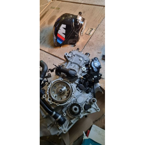 Двигун BMW M1000R, 2022, 999 куб.см, бензин. Двигун BMW M1000R, 2022, 999 куб.см, бензин.