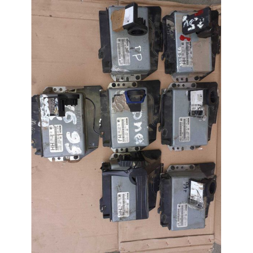 Блок управління двигуном Opel Omega 2.5, 3.0, рік випуску 2000, об'єм двигуна 2.5, 3.0, паливо бензин. Блок управління двигуном Opel Omega 2.5, 3.0, рік випуску 2000, об'єм двигуна 2.5, 3.0, паливо бензин.