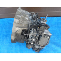 АКПП Citroen Peugeot 1.6 e-HDi 20DS 2015 1.6 л дизельный двигатель.